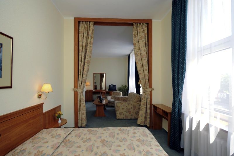 Hotel Millennium Будапеща Стая снимка